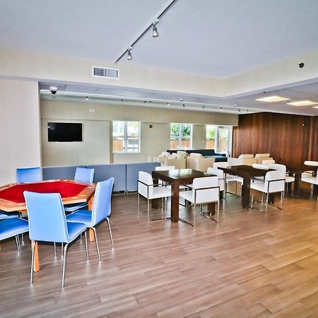 One Broadway Brickell Apartments By Nuovo Doral Exterior photo